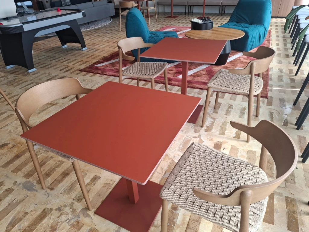 Эргономичные кресла Herman Miller Sayl — офис интернет-технологической корпорации, Ташкент, Узбекистан
