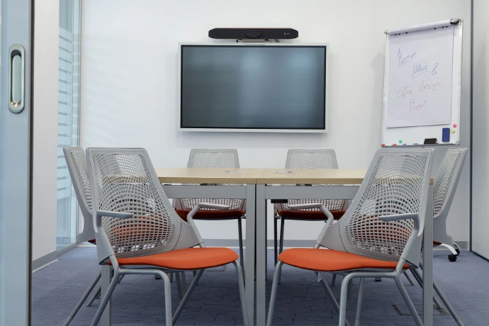 Herman Miller MillerKnoll office fit-out — executive floor, international finance HQ Almaty