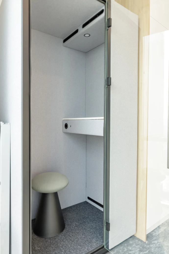 MillerKnoll Acoustic Booths for science-led office fit-out