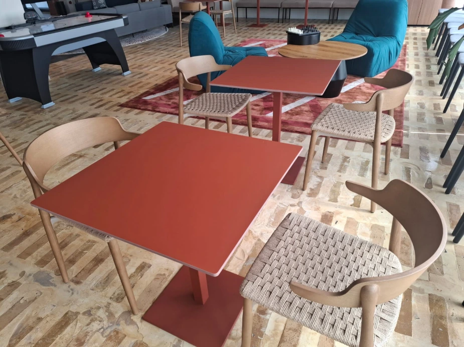 Эргономичные кресла Herman Miller Sayl — офис интернет-технологической корпорации, Ташкент, Узбекистан