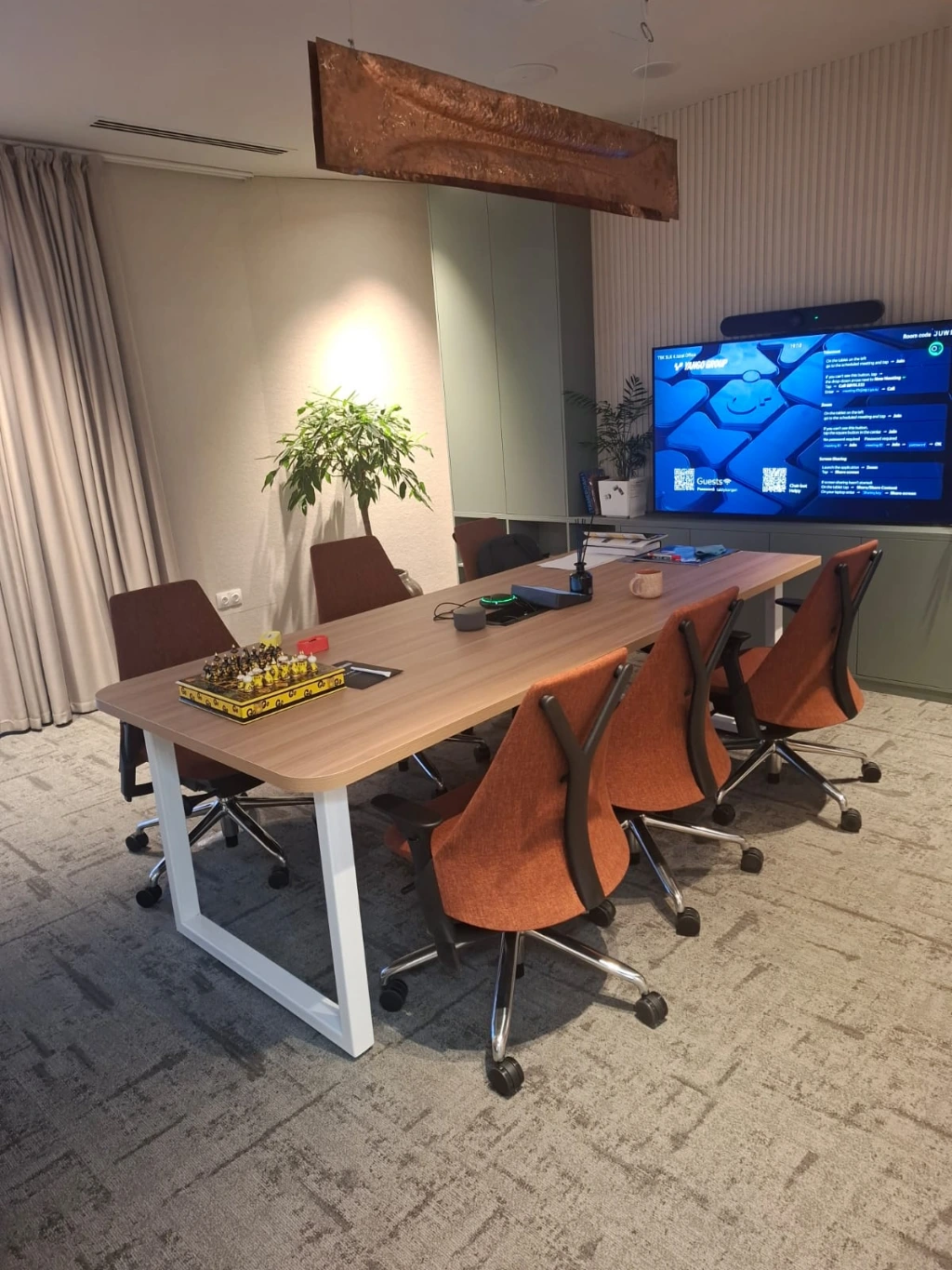 Кресла Herman Miller Sayl — рабочие места для концентрации, крупнейшая технологическая корпорация Центральной Азии