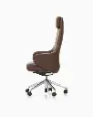 Vitra-Grand-Executive-highback_3-1-768x960.webp