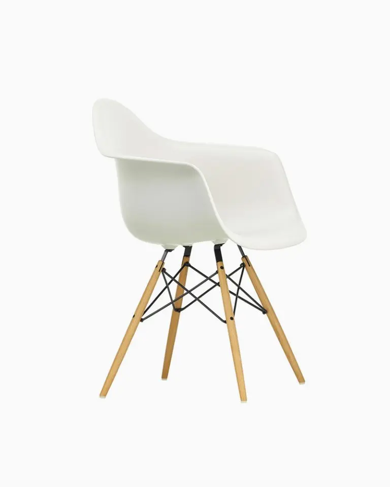 Eames-Armchair-DAW_2-768x960.webp