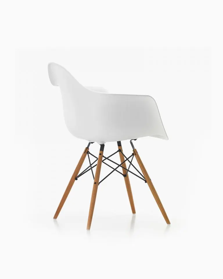 Eames-Armchair-DAW_3-768x960.webp