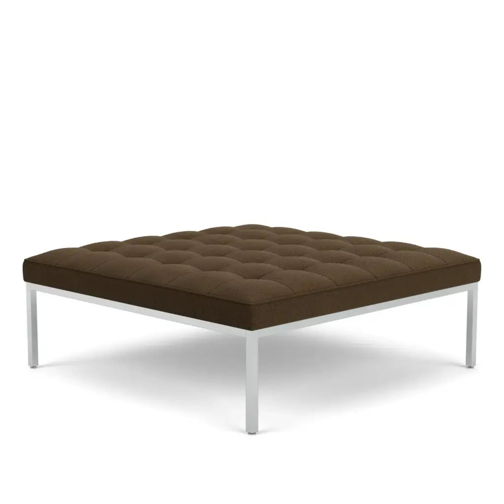 Relaxed Bench Small Square 